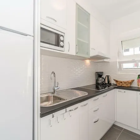 Nella * Privlaka (Zadar)