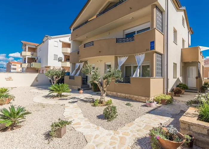 Nella Apartment