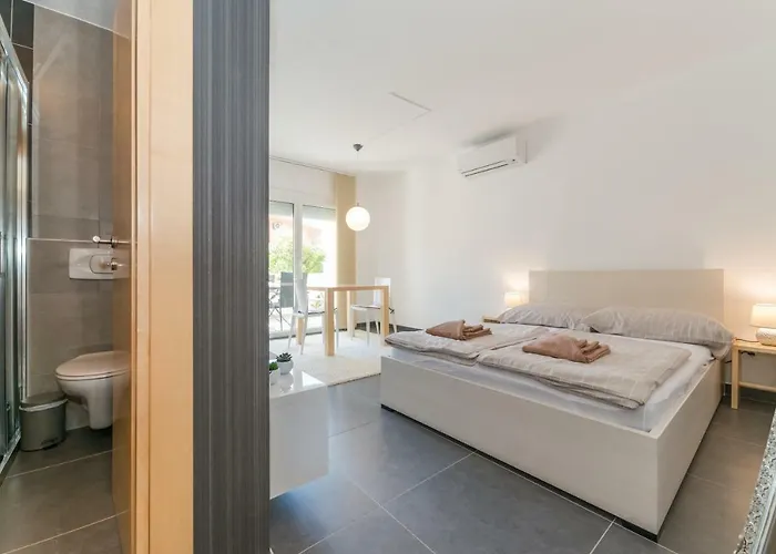 Apartment Nella *