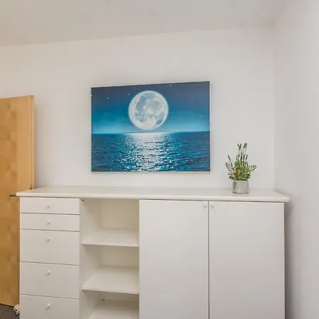 Nella Apartment