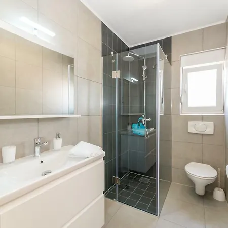 Apartment Nela *