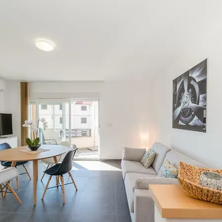 Apartment Nela *