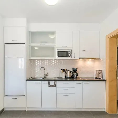 Apartment Nela *