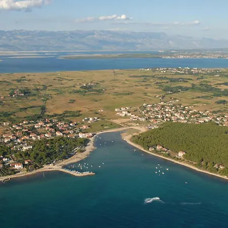 Nella Apartman